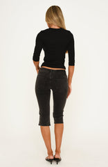 Annie Low Rise Denim Capri Jeans Washed Black